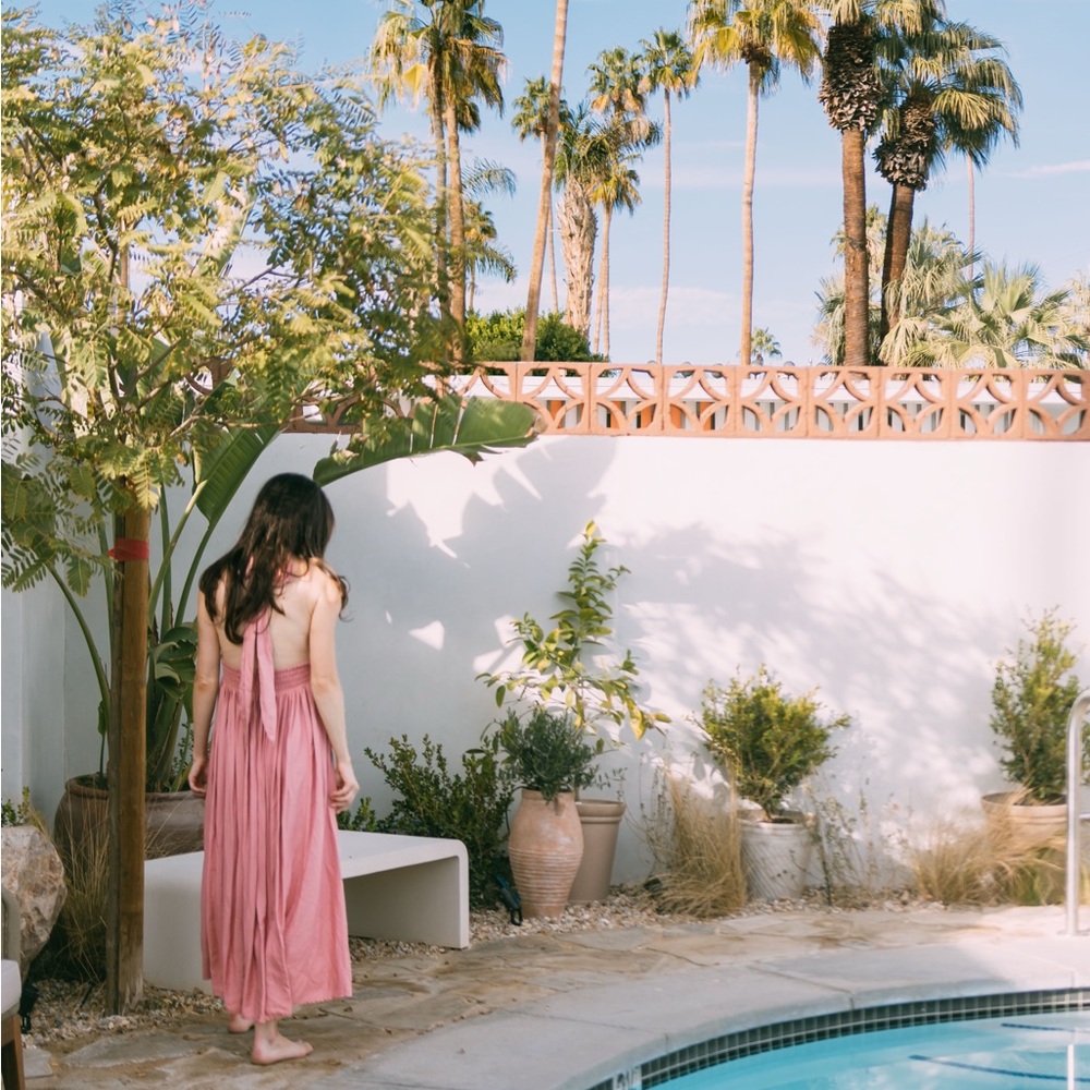 Elegant Pink Maxi Dress
